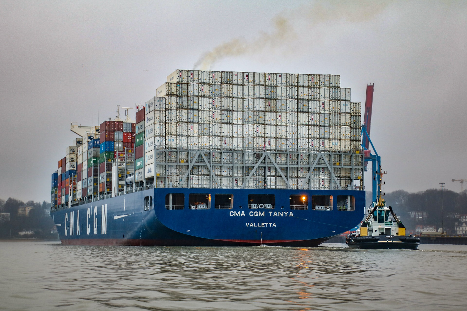 Container ship 4090224 1920